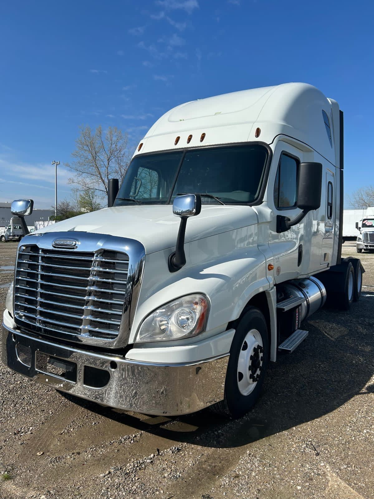 2020 Freightliner CASCADIA 125