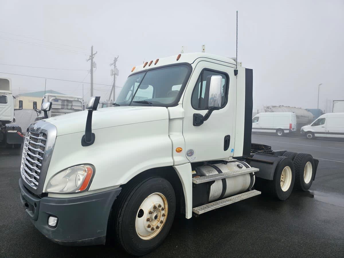2014 Freightliner CASCADIA 125