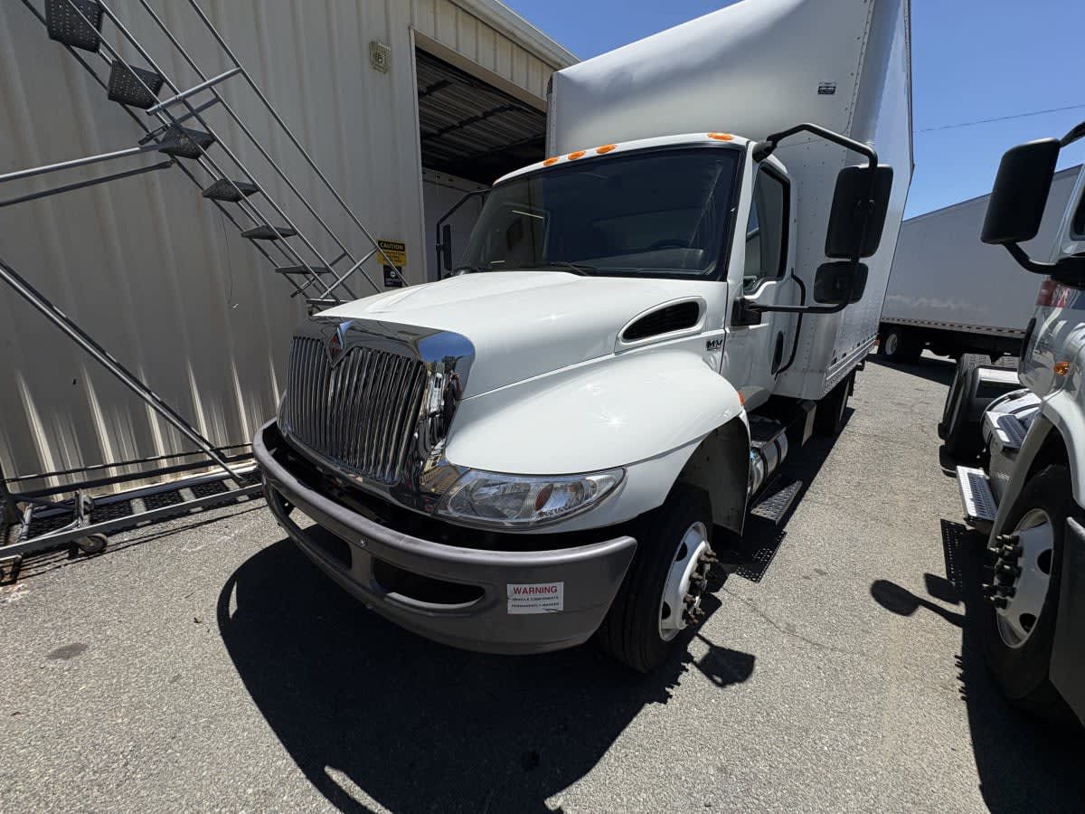 2021 International MV607 LP