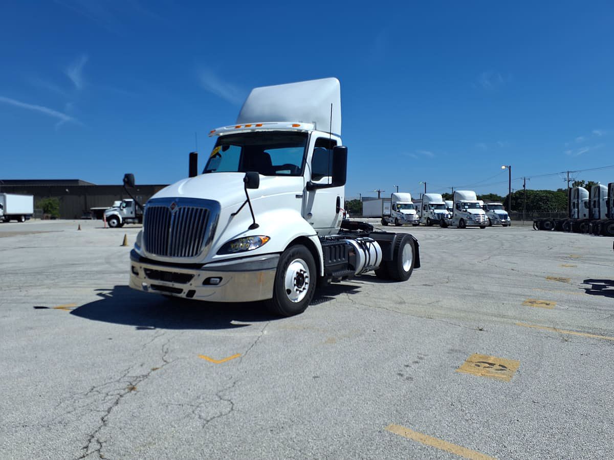 2019 International RH613