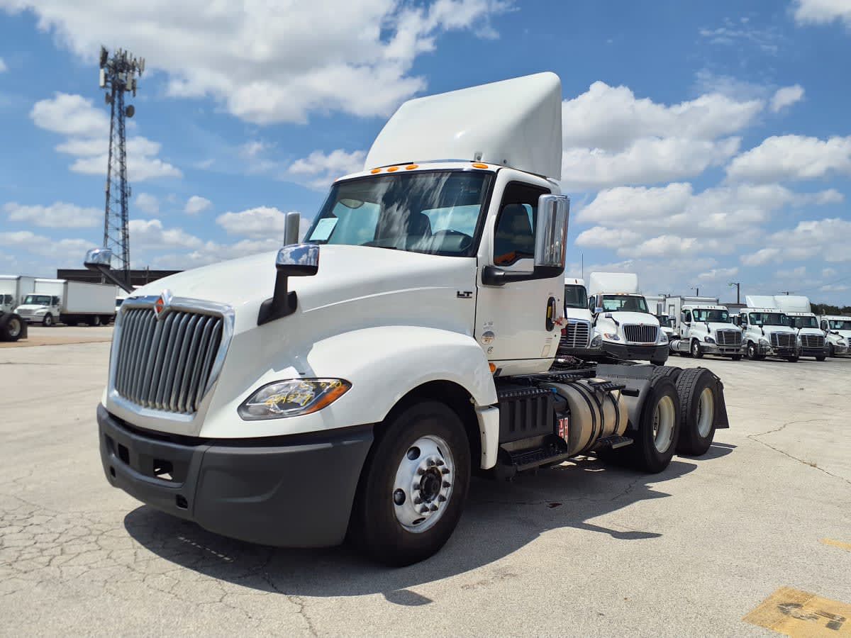 2020 International LT625