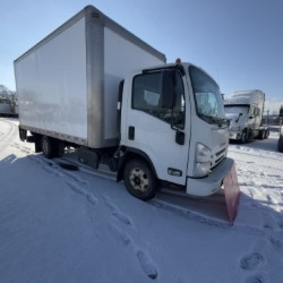 2019 Isuzu NPR HD