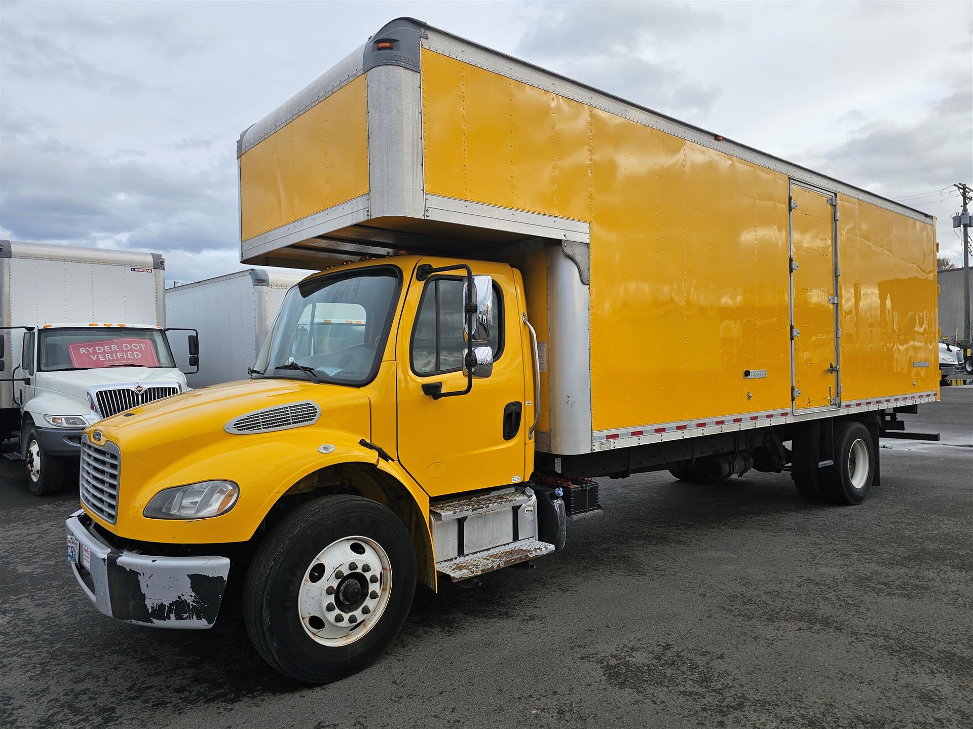 2018 Freightliner M2 106