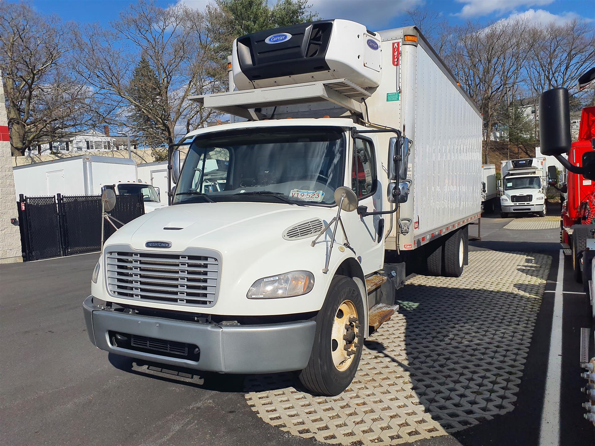 2019 Freightliner M2 106