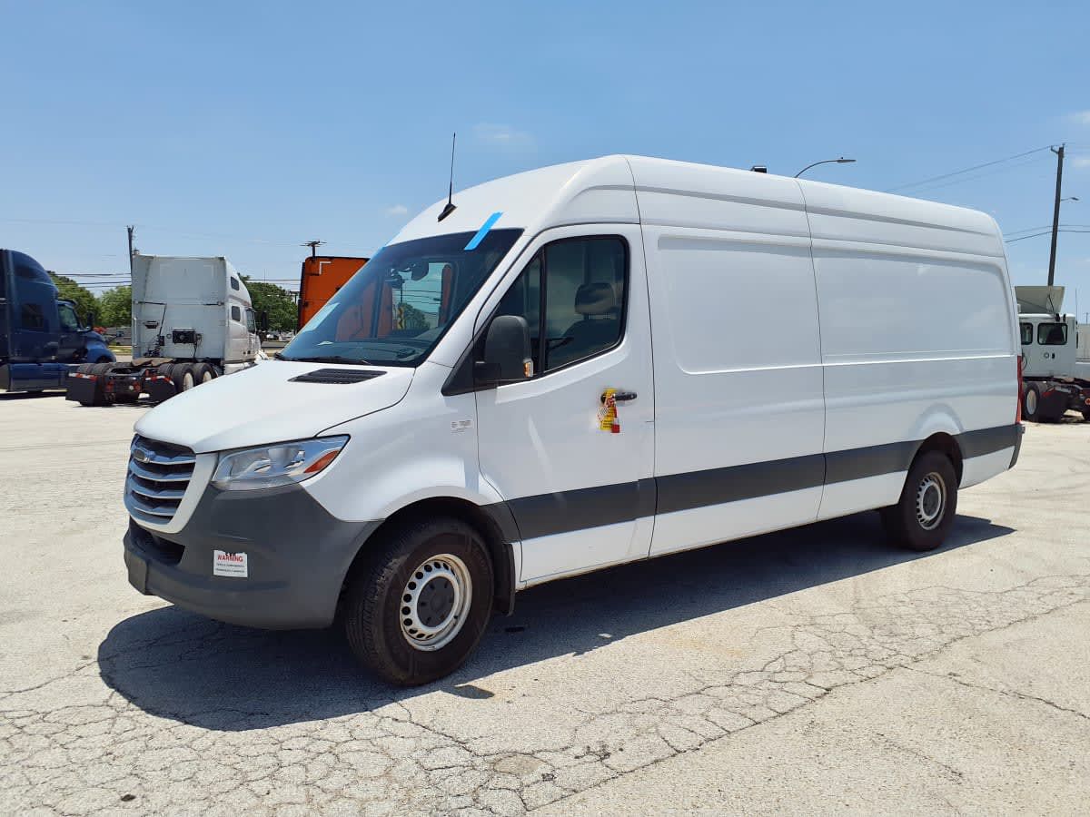 2021 Mercedes-Benz 2500