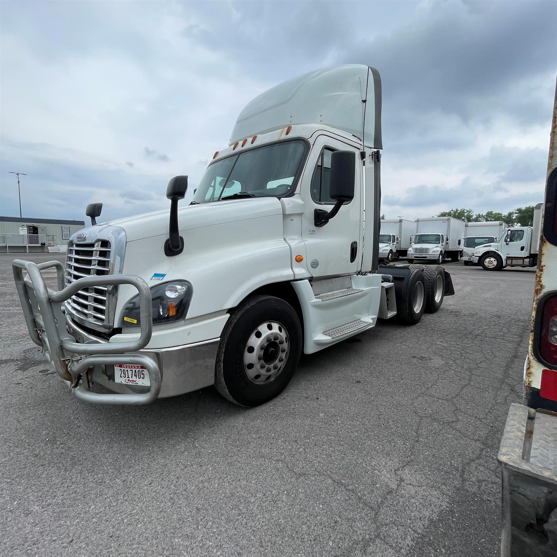 2017 Freightliner CASCADIA 125