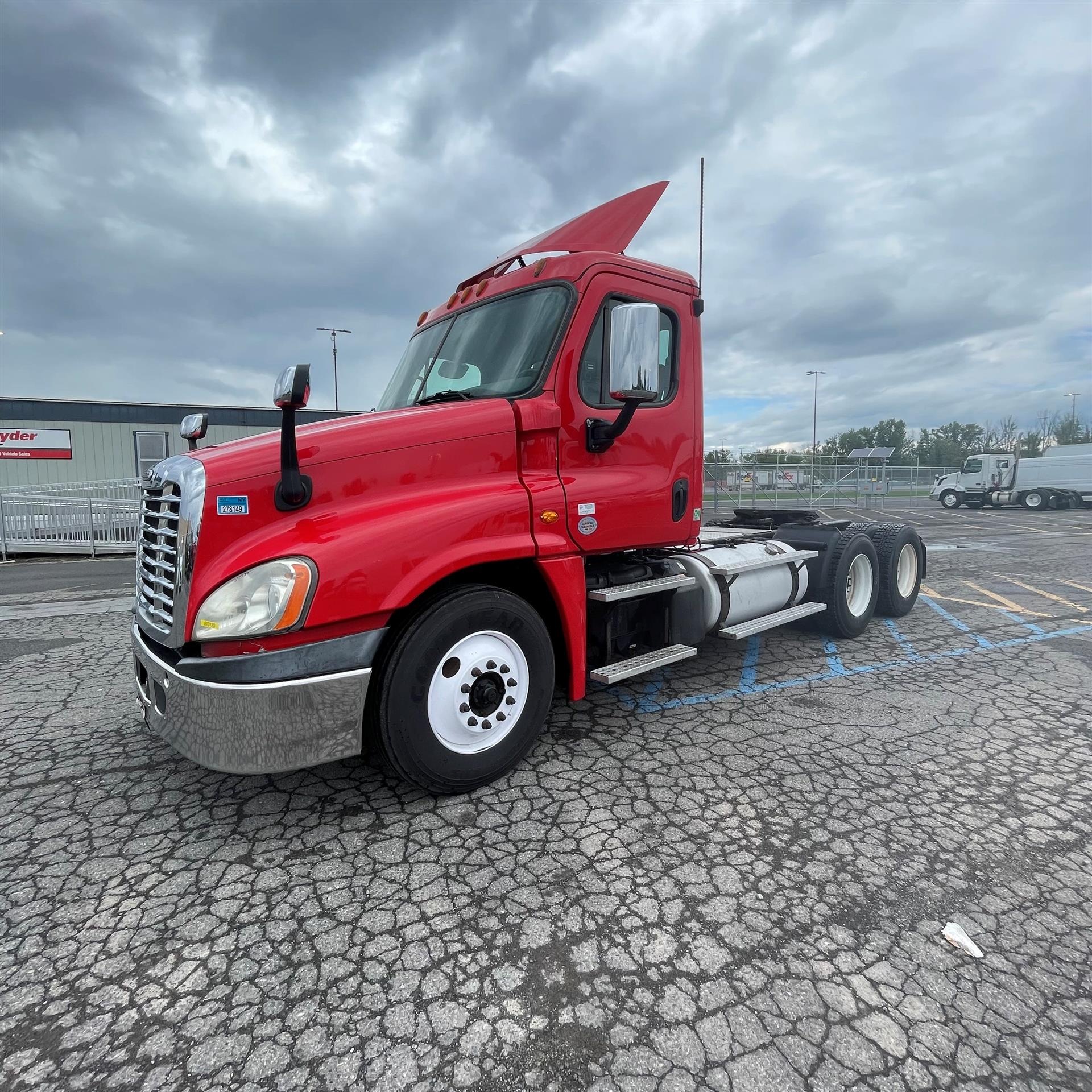 2019 Freightliner CASCADIA 125