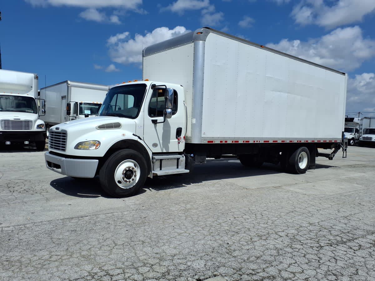 2020 Freightliner M2 106