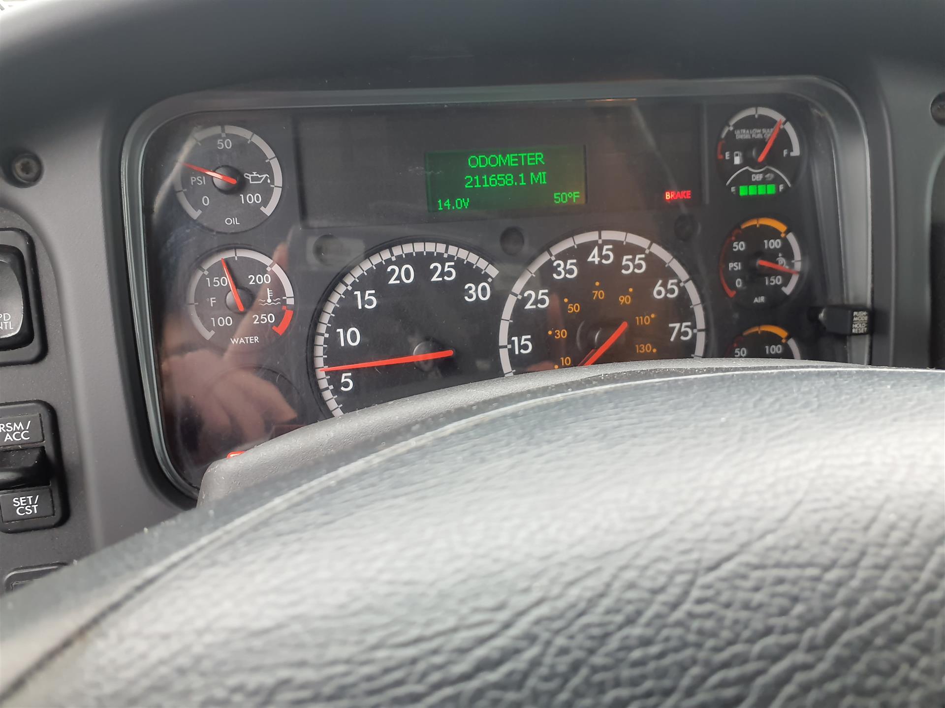 2018 Freightliner M2 106