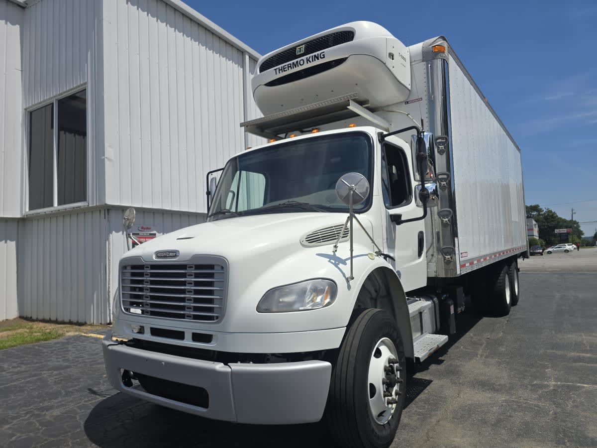 2019 Freightliner M2 106