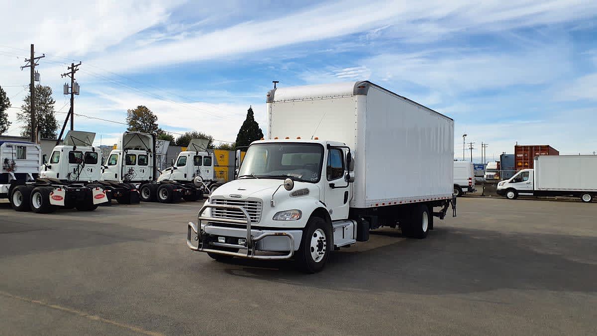 2022 Freightliner M2 106