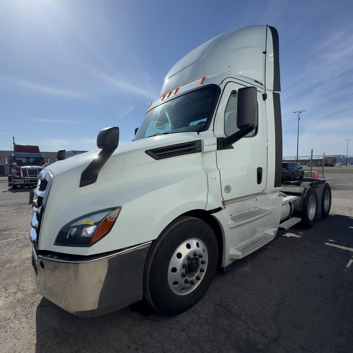 2020 Freightliner NEW CASCADIA PX12664