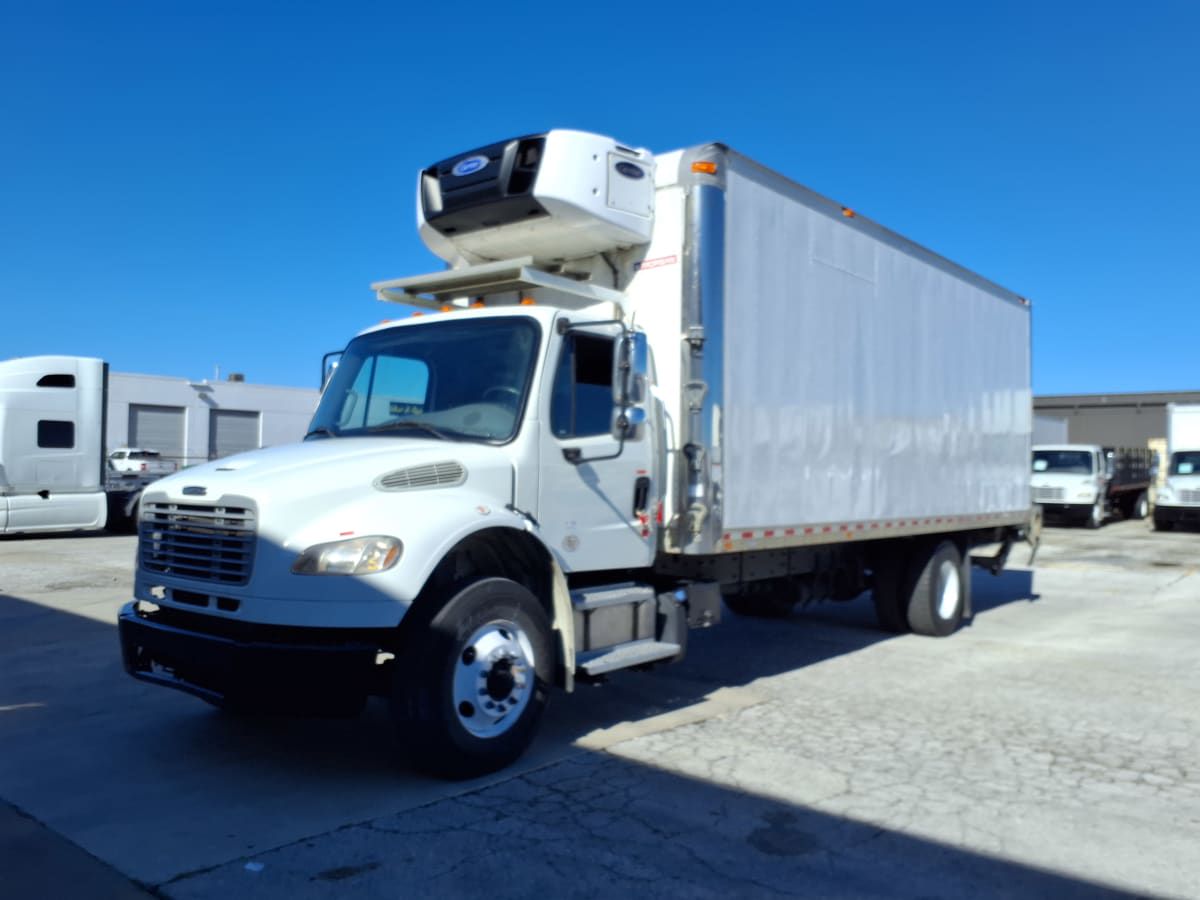2019 Freightliner M2 106