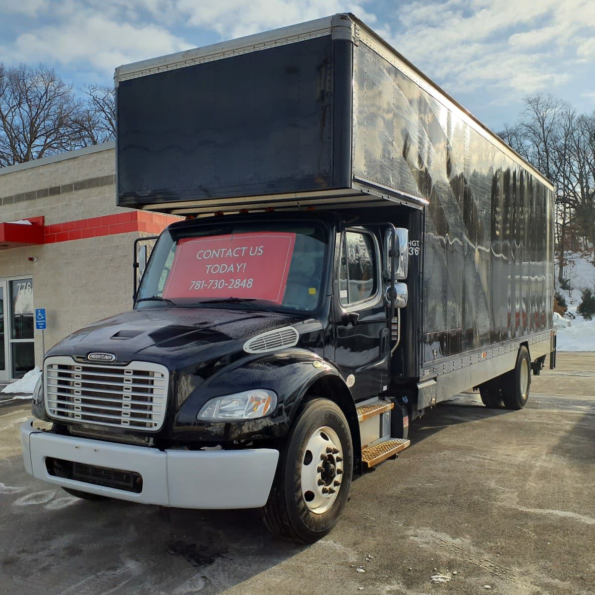 2019 Freightliner M2 106