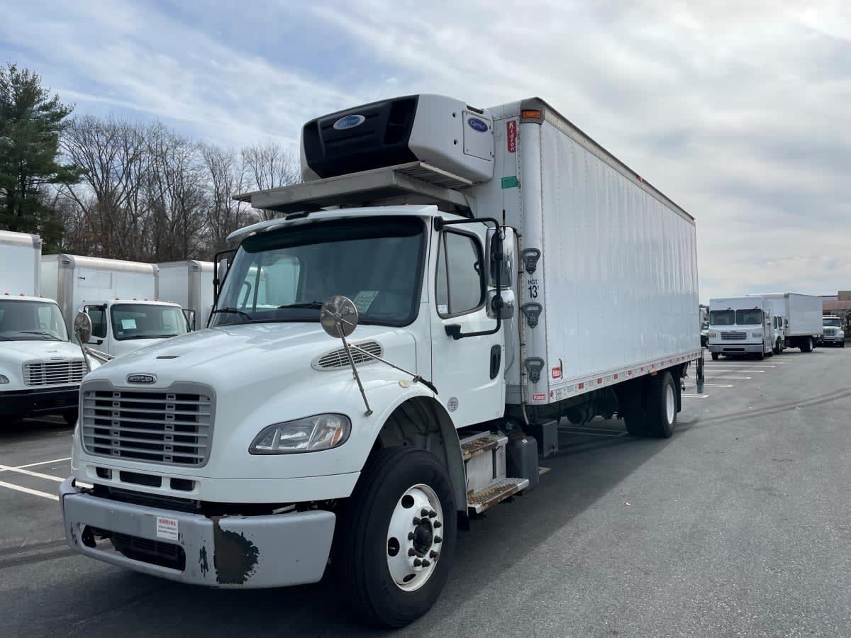 2018 Freightliner M2 106