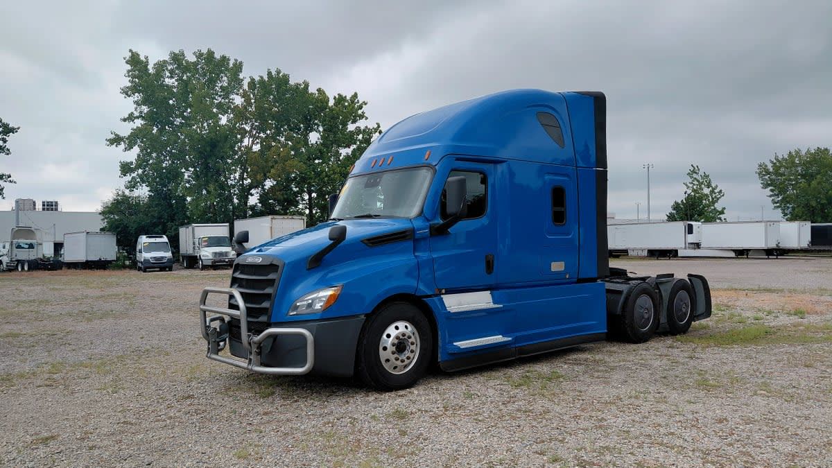 2021 Freightliner NEW CASCADIA PX12664