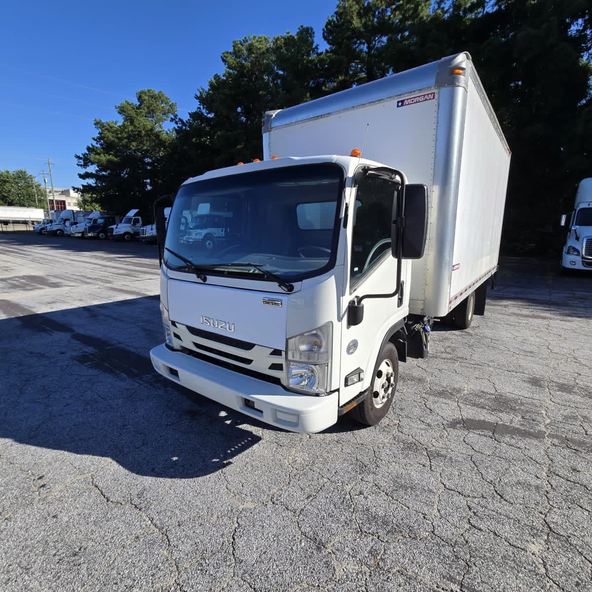 2019 Isuzu NPR HD