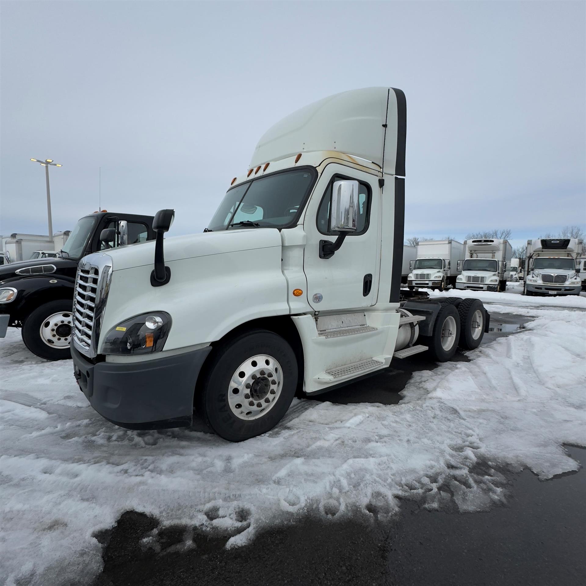 2018 Freightliner CASCADIA 125