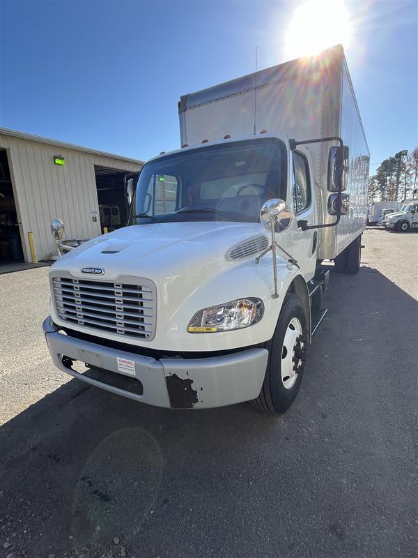 2016 Freightliner M2 106