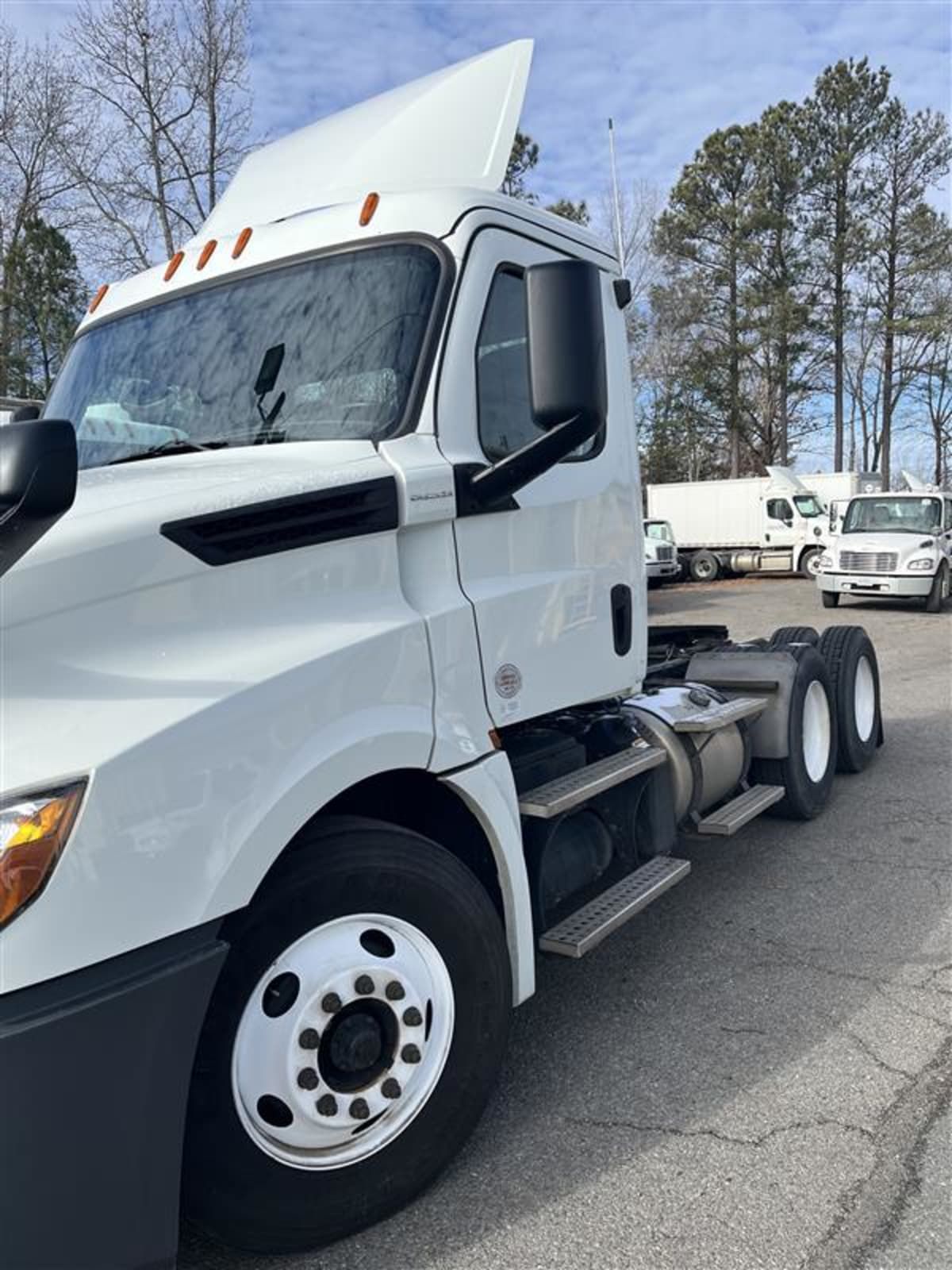 2019 Freightliner NEW CASCADIA PX12664