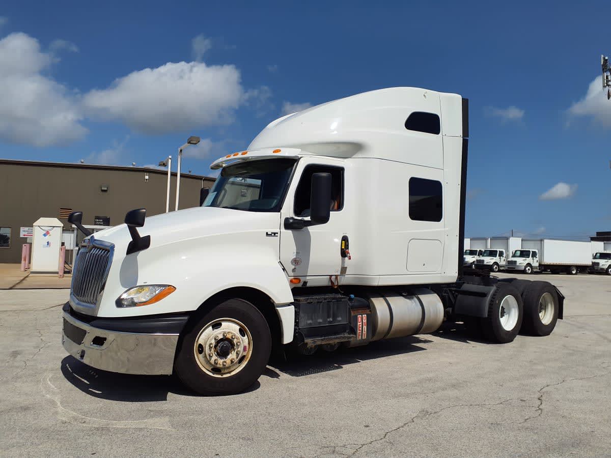 2020 International LT625