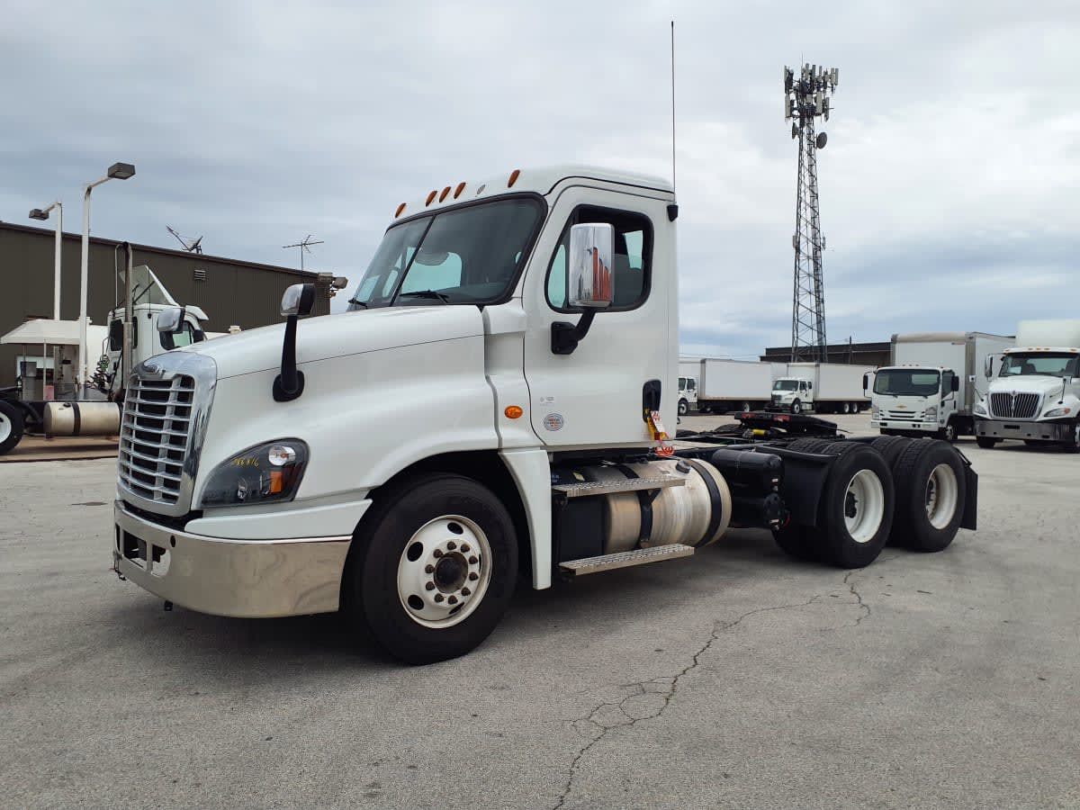 2020 Freightliner CASCADIA 125