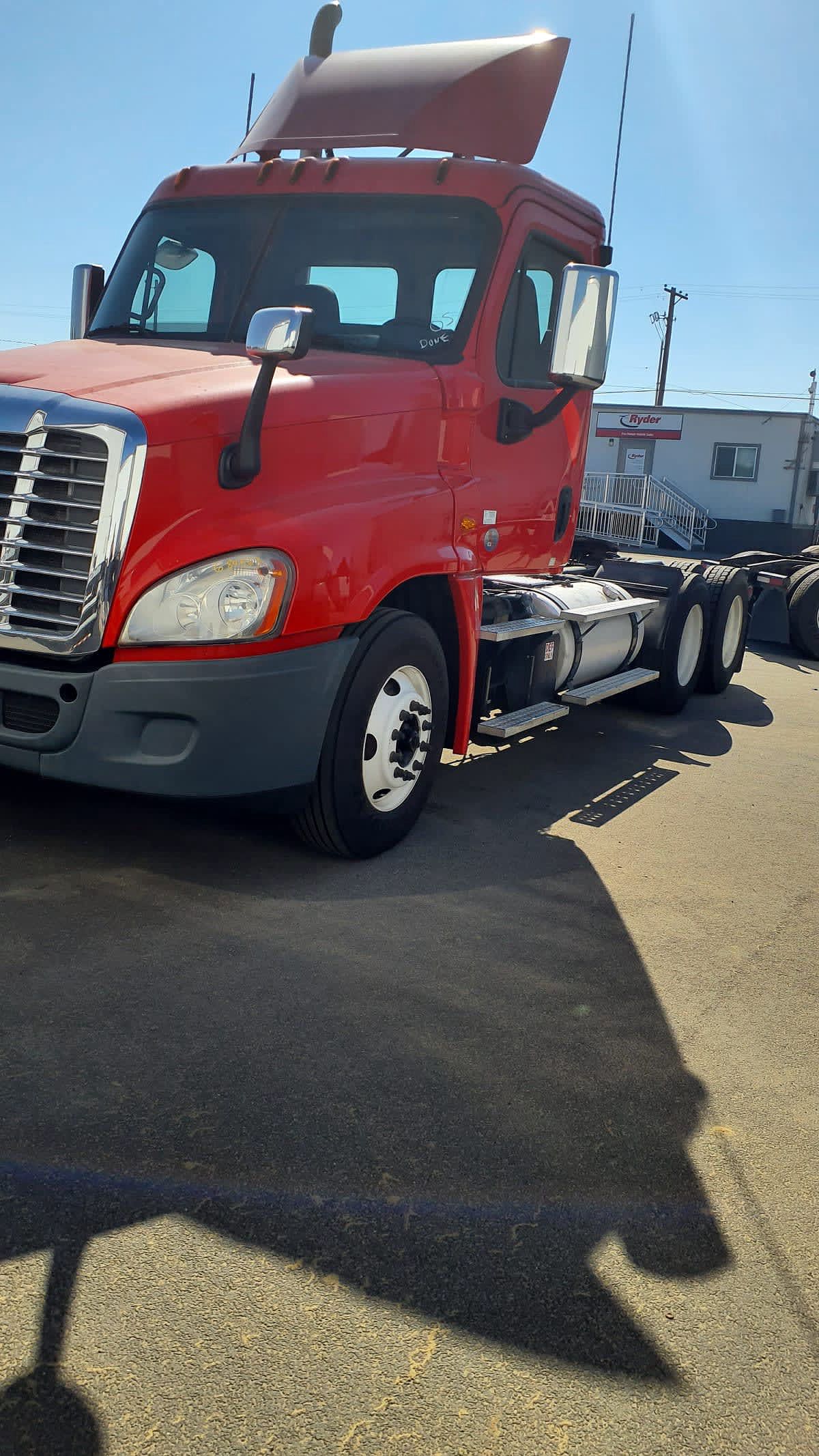 2018 Freightliner CASCADIA 125