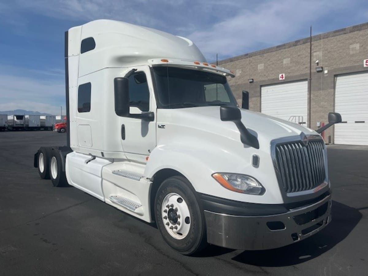 2019 International LT625
