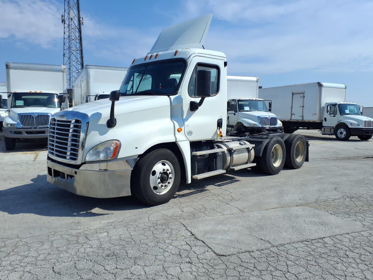 2019 Freightliner CASCADIA 125