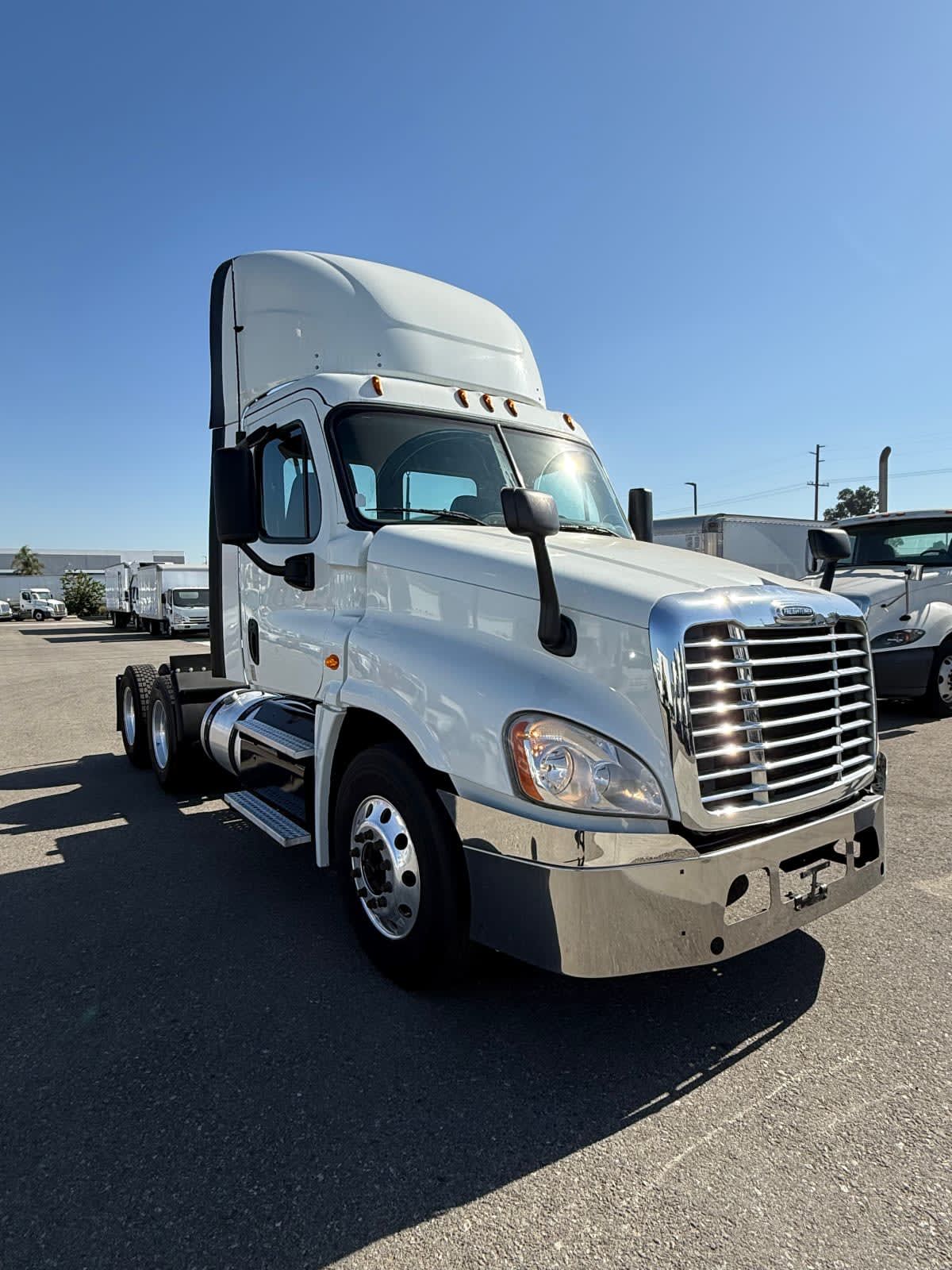 2018 Freightliner CASCADIA 125