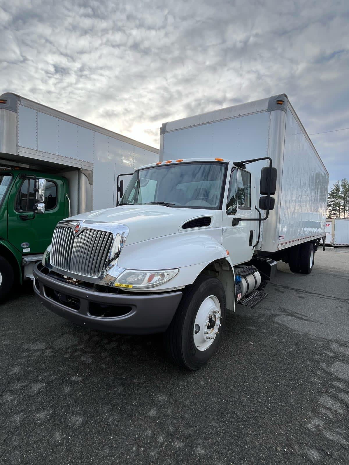 2018 International 4300