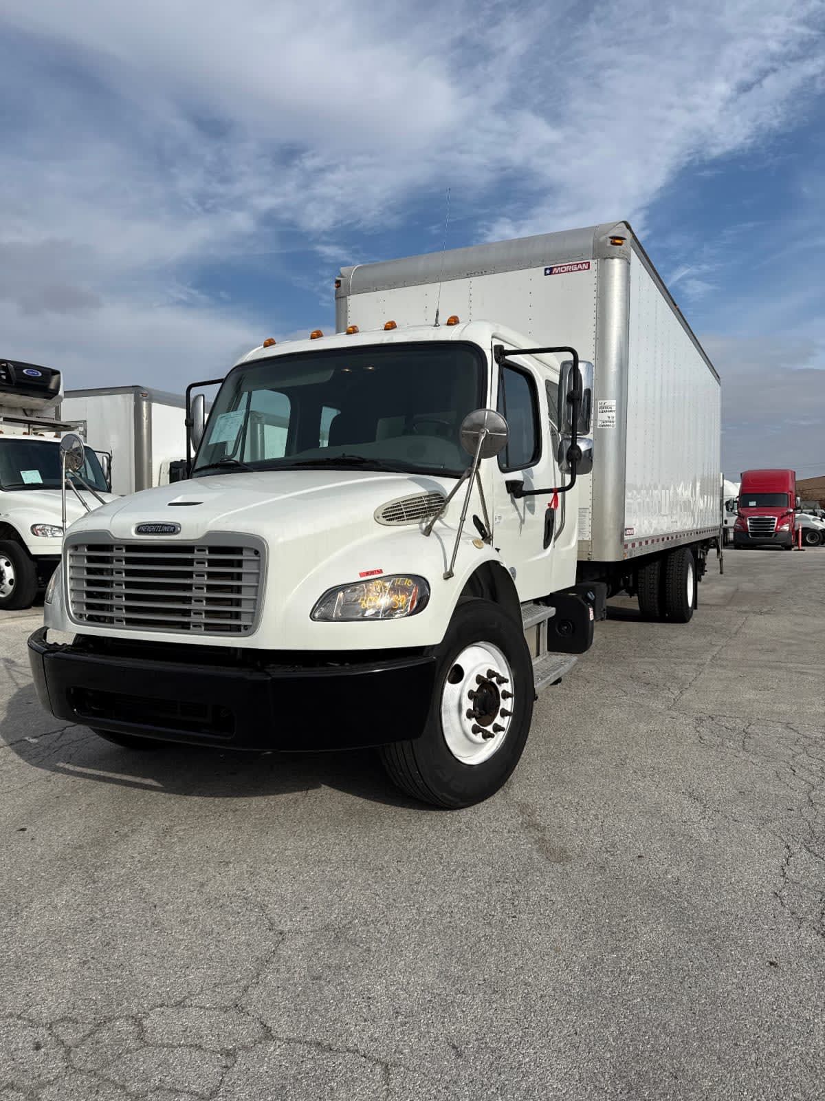 2019 Freightliner M2 106