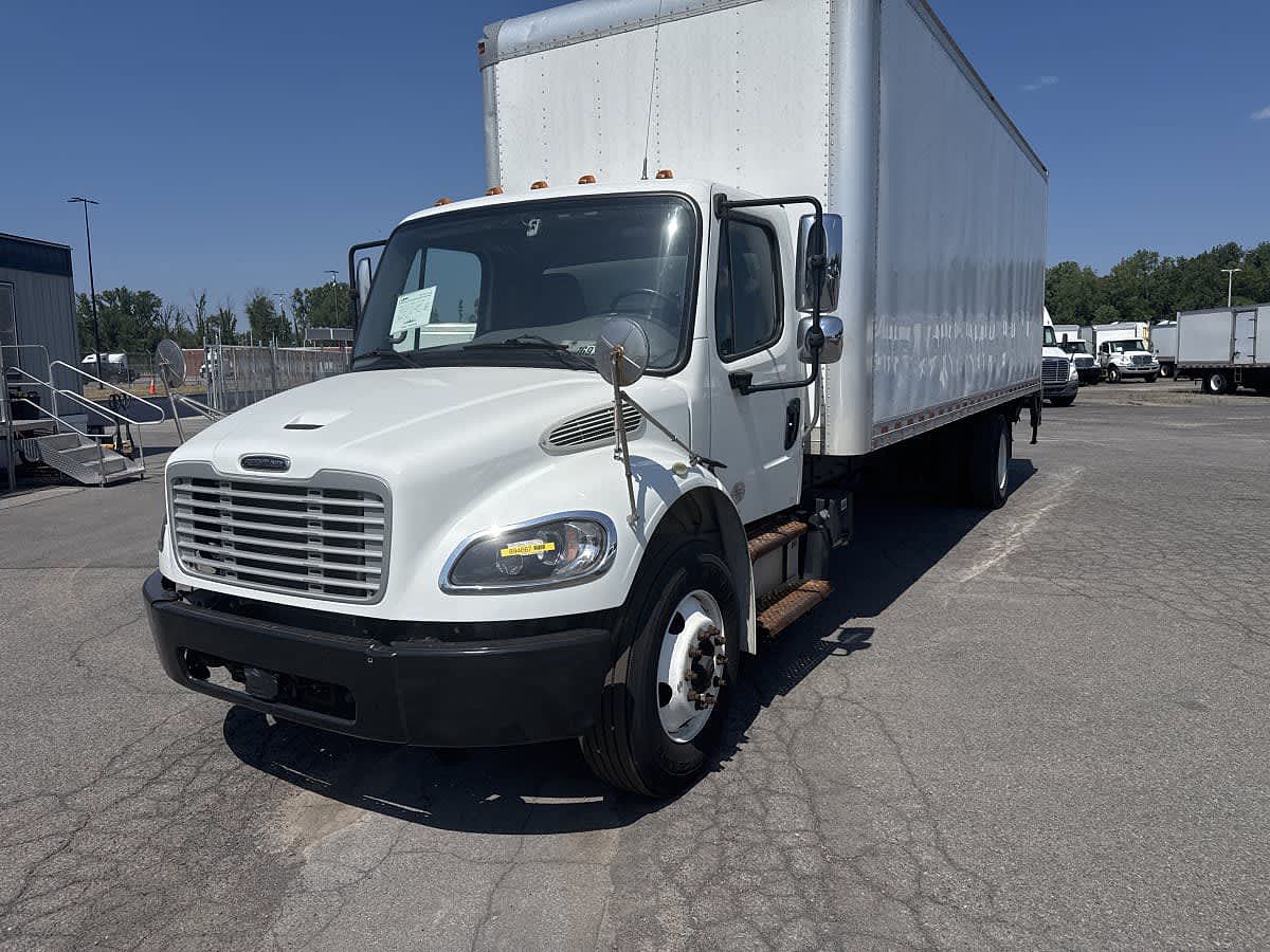 2019 Freightliner M2 106