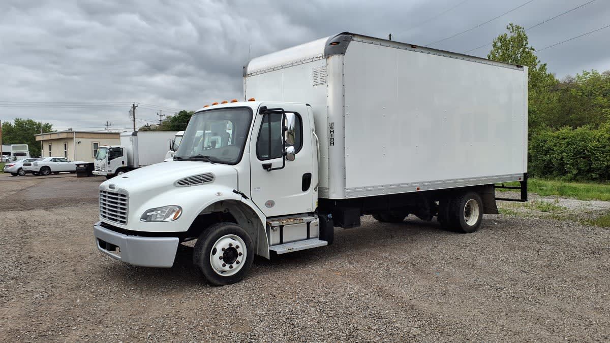 2022 Freightliner M2 106