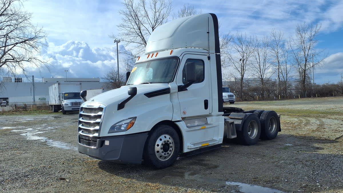 2019 Freightliner NEW CASCADIA PX12664