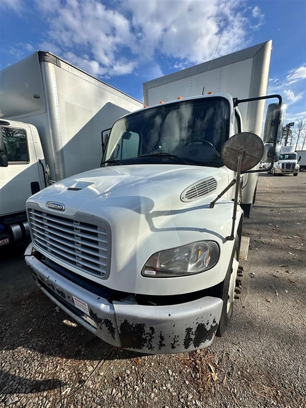 2018 Freightliner M2 106