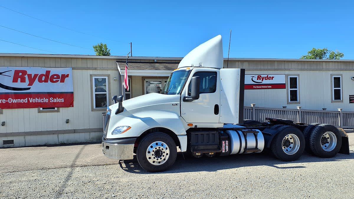 2020 International LT625