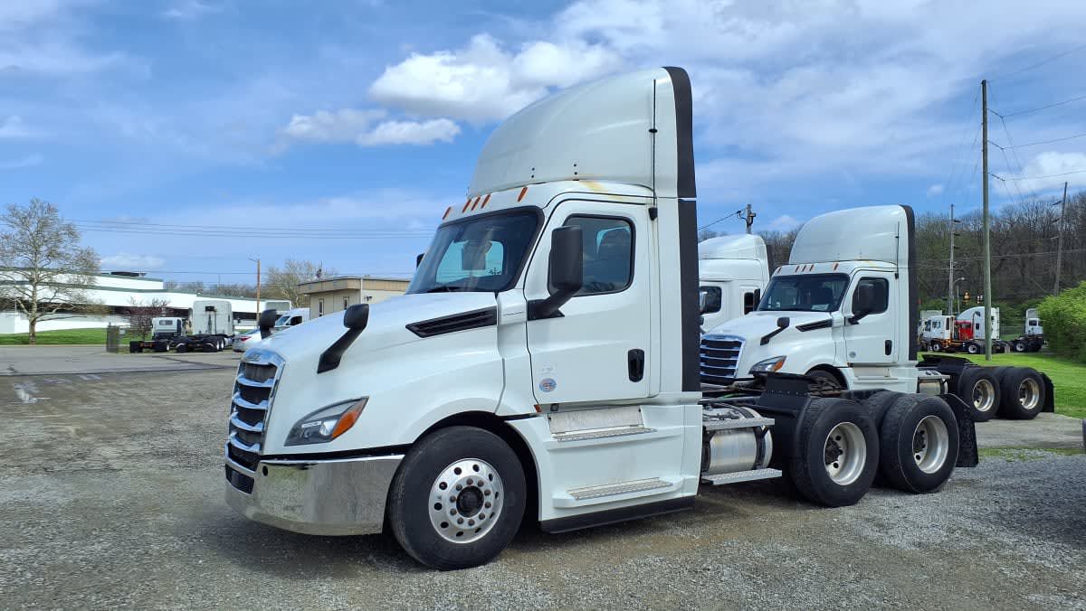 2020 Freightliner NEW CASCADIA PX12664