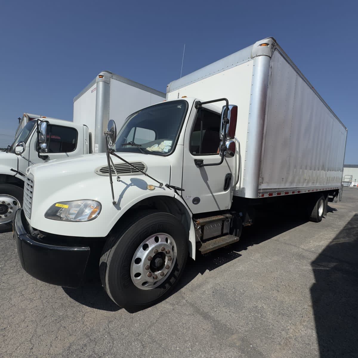 2019 Freightliner M2 106