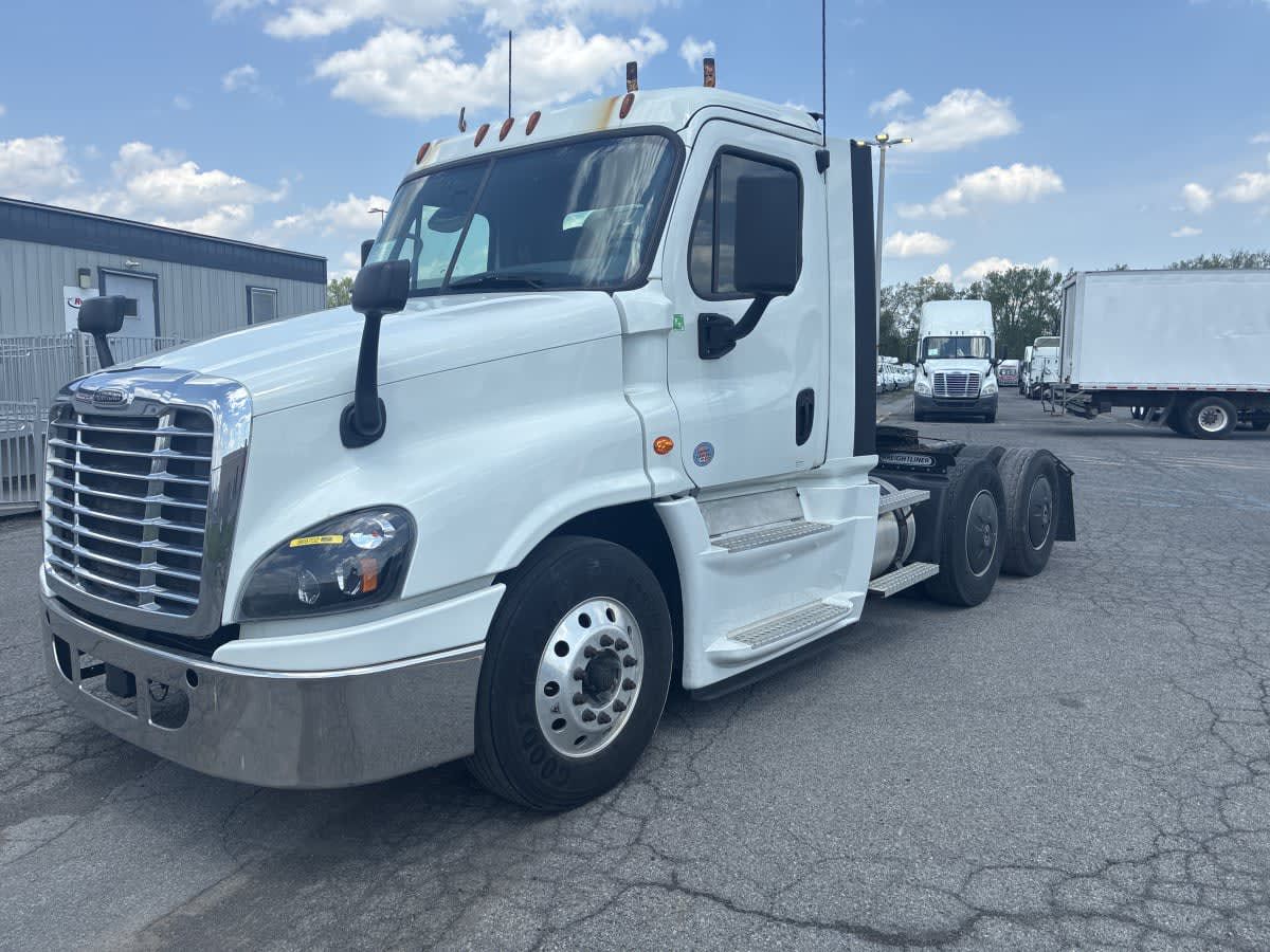 2019 Freightliner CASCADIA 125