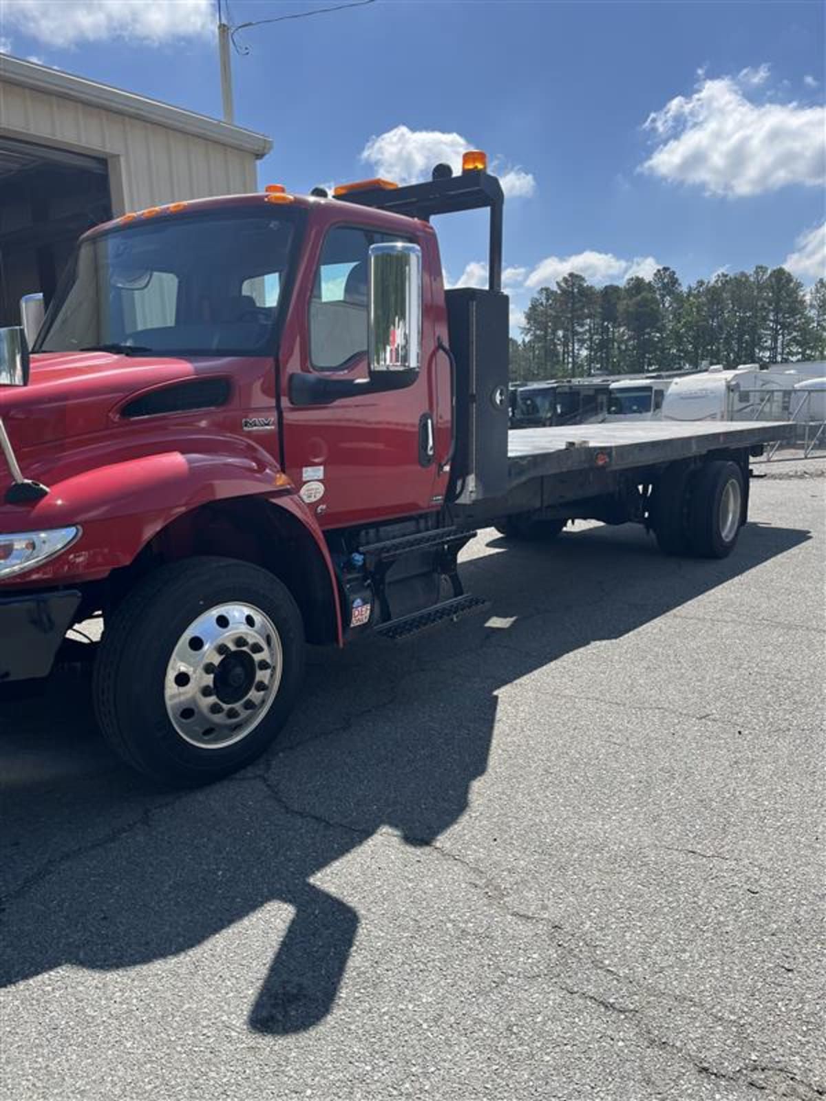 2020 International MV607