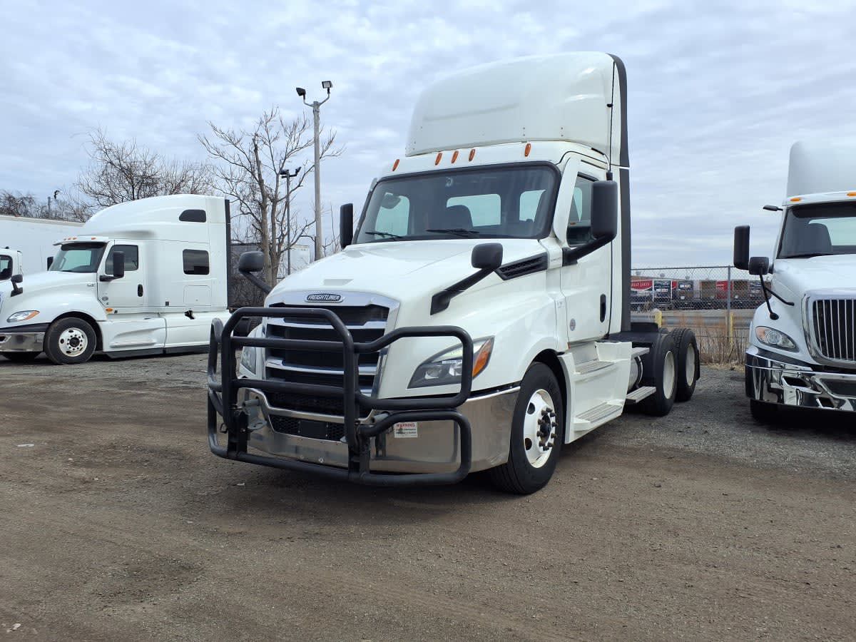 2021 Freightliner NEW CASCADIA PX12664