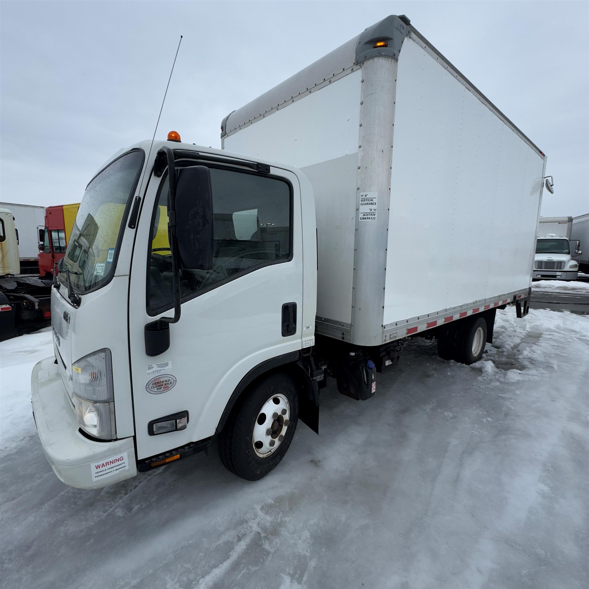 2018 Isuzu NPR HD