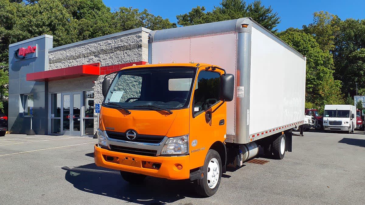 2020 Hino 195
