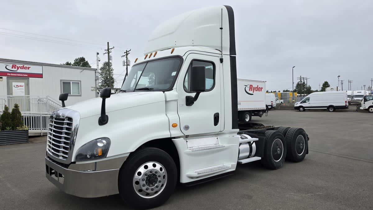 2019 Freightliner CASCADIA 125