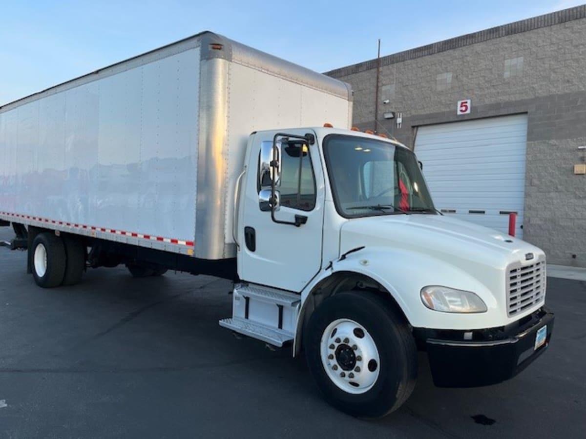 2018 Freightliner M2 106
