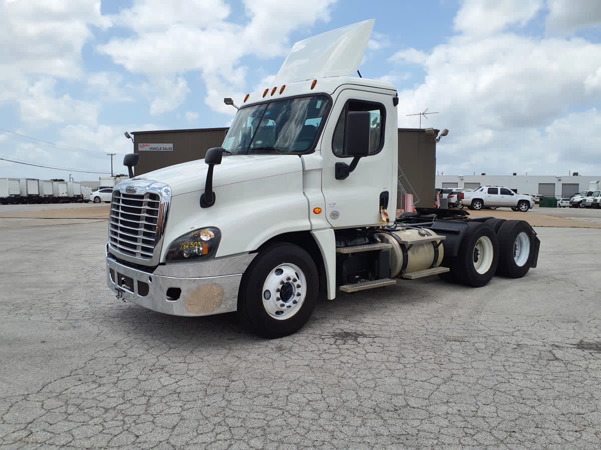 2018 Freightliner CASCADIA 125