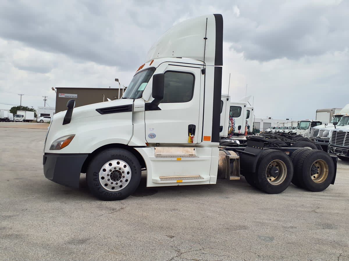2022 Freightliner NEW CASCADIA PX12664