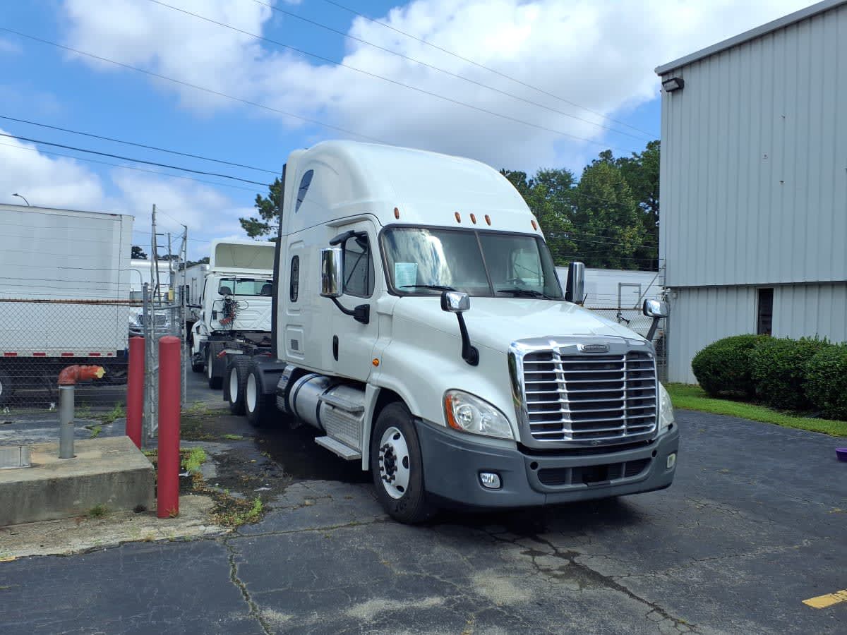 2019 Freightliner CASCADIA 125