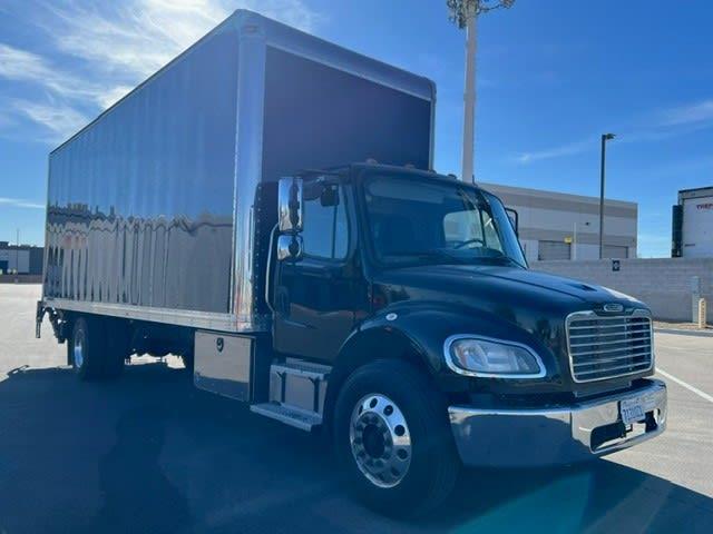 2016 Freightliner M2 106